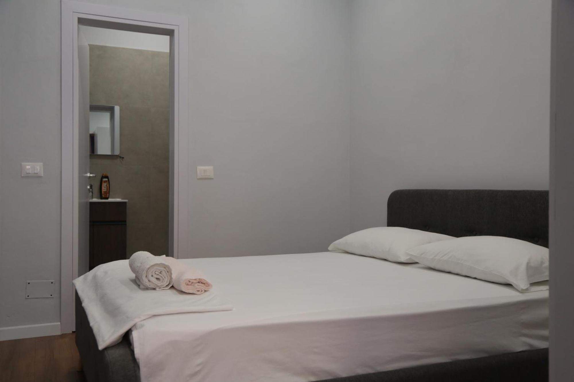 Be Solei Studio Apartments Sol 1 Tirana Exterior foto